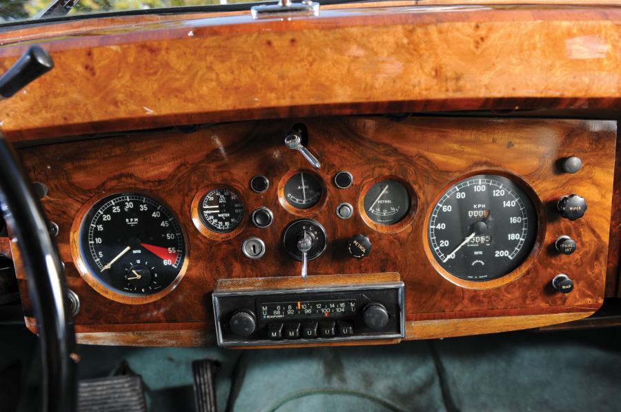  Jaguar Mk VIII Saloon 1958 года  (фото 5 из 10)
